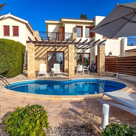2 Bedroom Kornos With Private Pool And Golf Views, Aphrodite Hills *