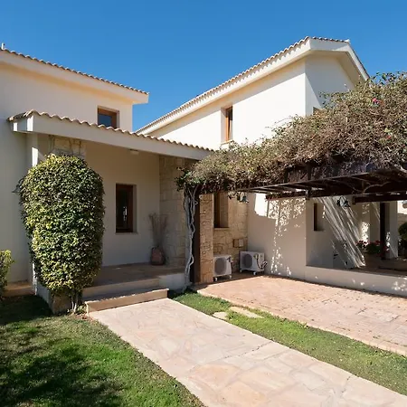 2 Bedroom Kornos With Private Pool And Golf Views, Aphrodite Hills *