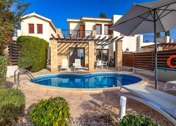 2 Bedroom Kornos With Private Pool And Golf Views, Aphrodite Hills *
