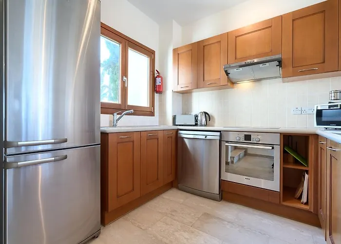 Villa 2 Bedroom Kornos With Private Pool And Golf Views, Aphrodite Hills