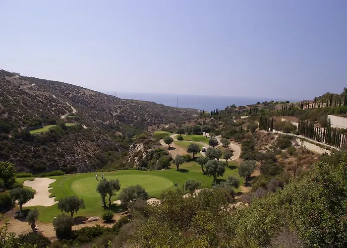 2 Bedroom Kornos With Private Pool And Golf Views, Aphrodite Hills Villa